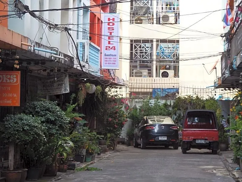 Hostel24-1